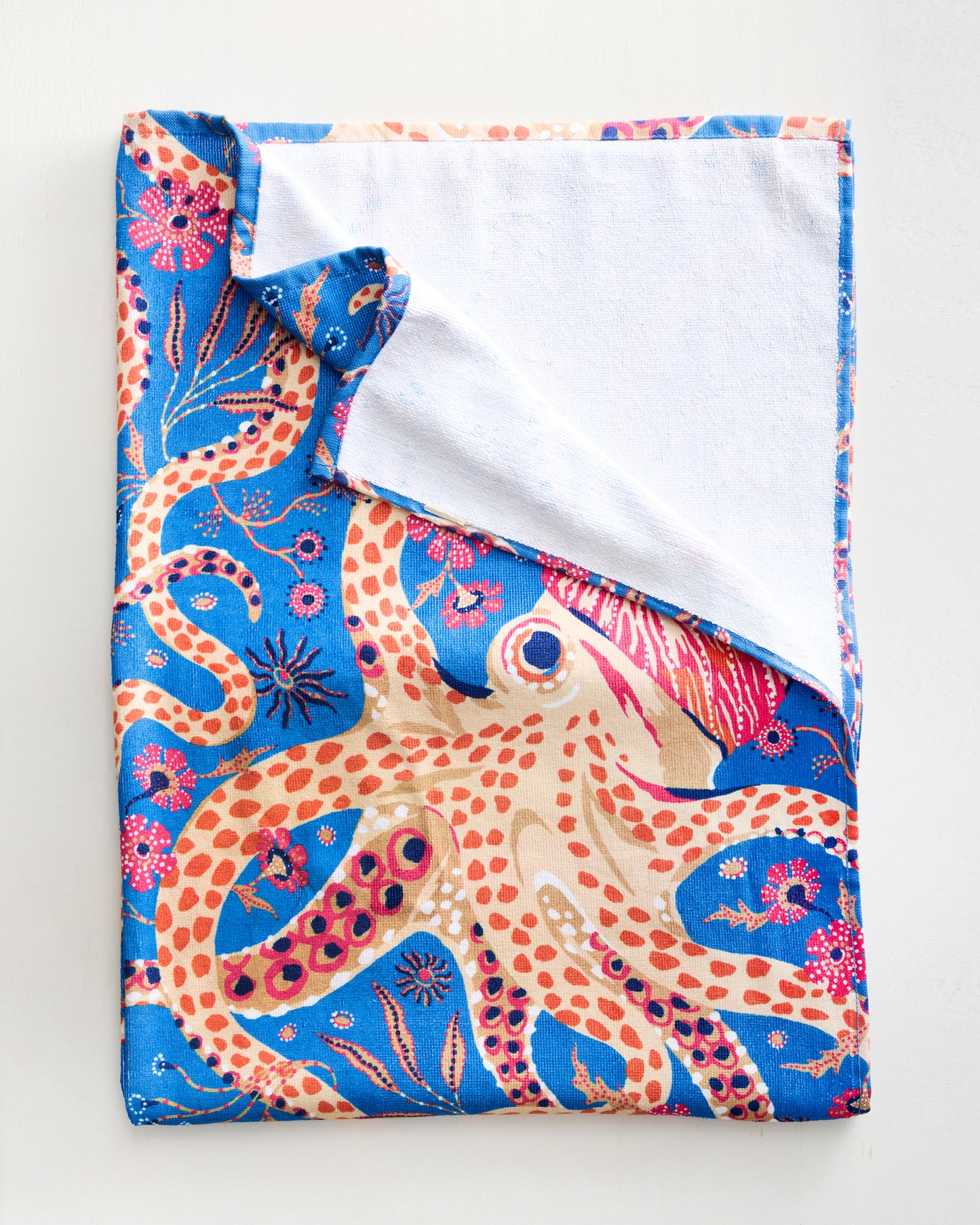 Octopus Isle - Beach Towel - Ocean Eyes