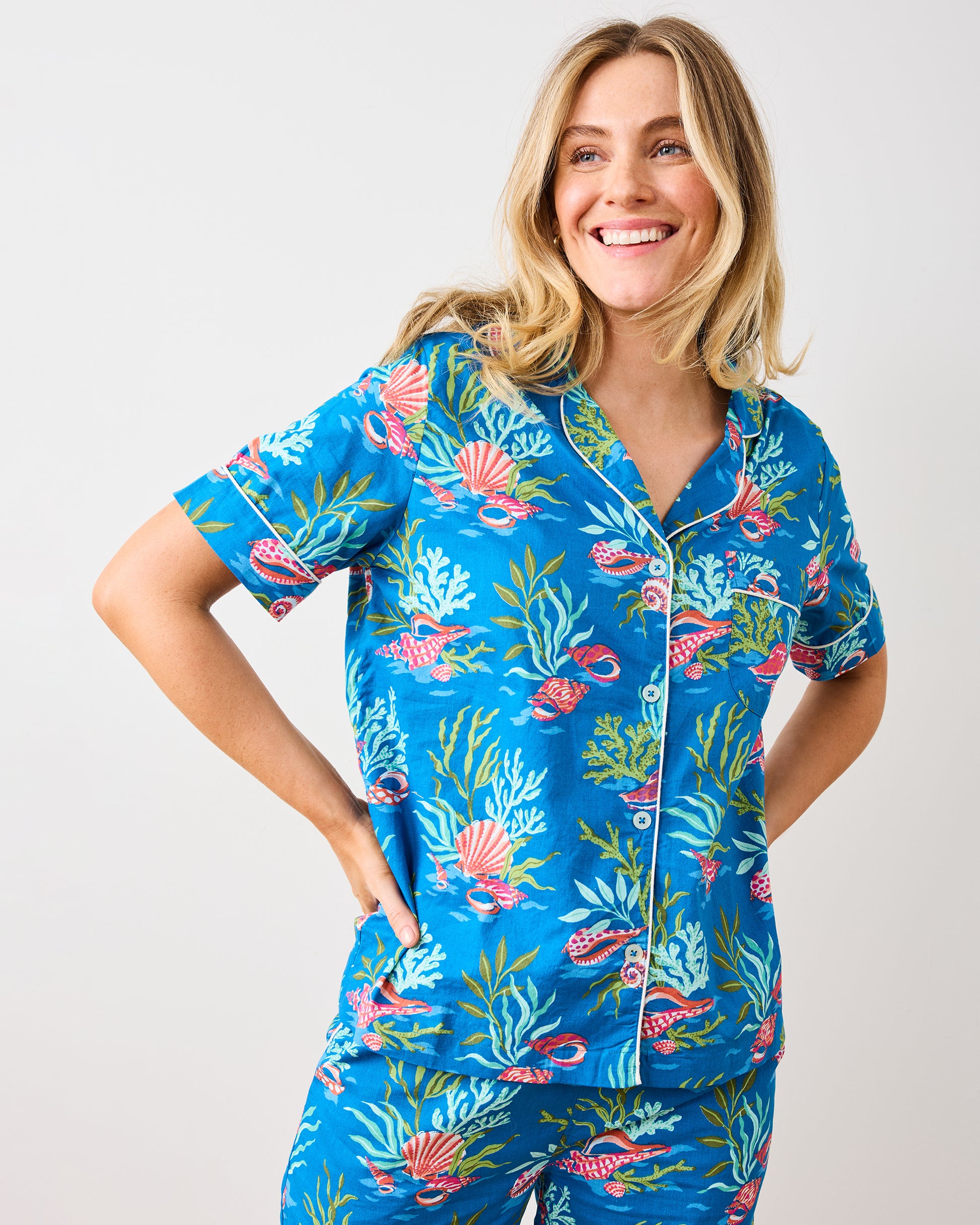 Coral & Conch - Short Sleeve Top & Cropped Pants Set - Ocean Breeze - Printfresh