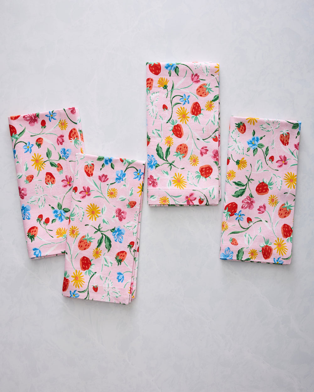 Strawberry Vines - Dinner Napkins Set Of 4 - Blush - Printfresh